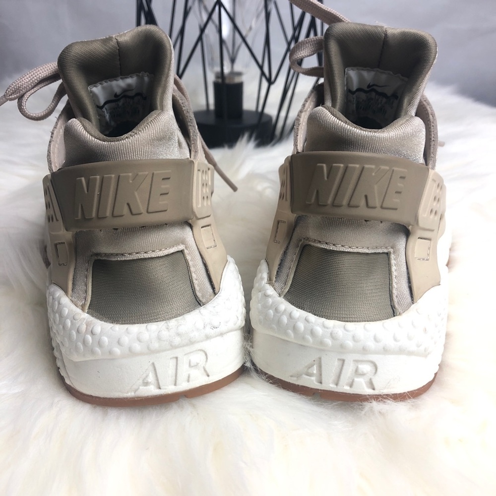 Nike WMNS Air Huarache Run Premium women